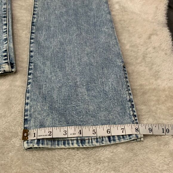 New Fashion Nova Womens Acid Wash Denim High Waisted Straight Jeans Size 11 Pant - Picture 5 of 8